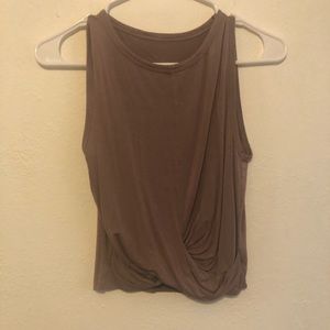 Alo Crossover Crop Top